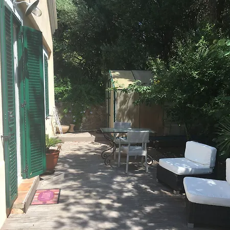 La Mandarinette ゲストハウス ラ・セーヌ・シュル・メール